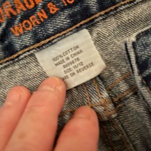 Women’s size 11/12 Hydraulic jeans